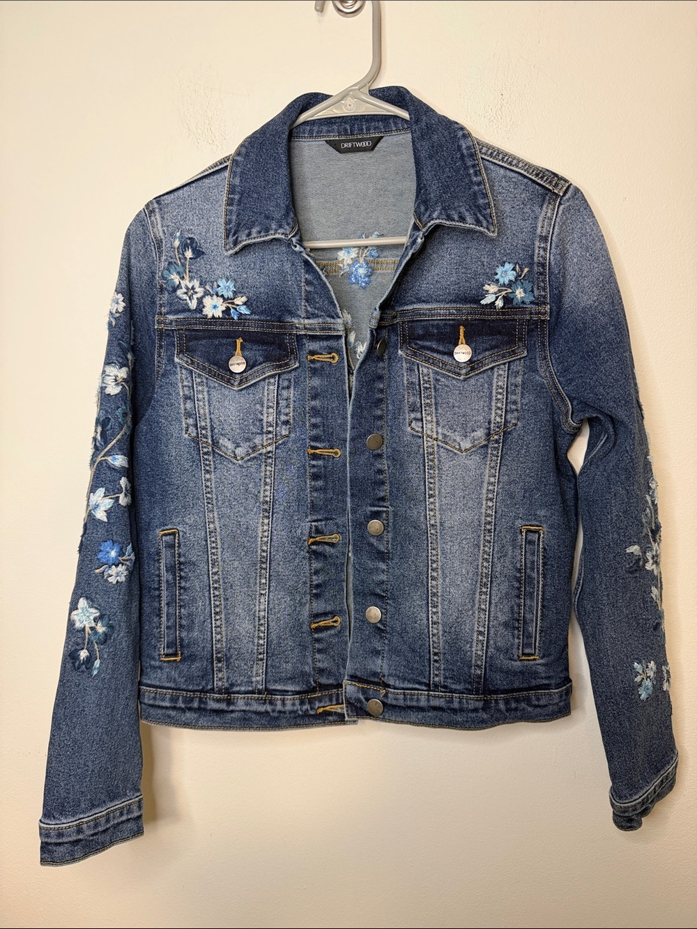 DRIFTWOOD Bluebell Fleur Denim Jacket featuring blue floral embroidery XS